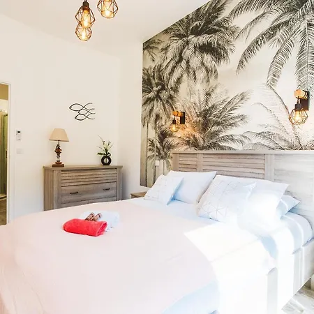 LE TIVOLI II AP4282 By Riviera Holiday Homes Niza Exterior foto
